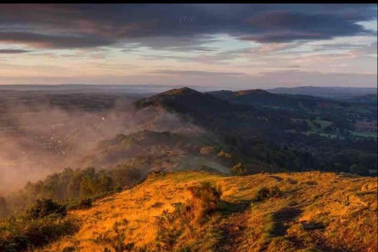 Вілла Number36, Hills Garden Access, Unique Retreat Грейт-Малверн Екстер'єр фото